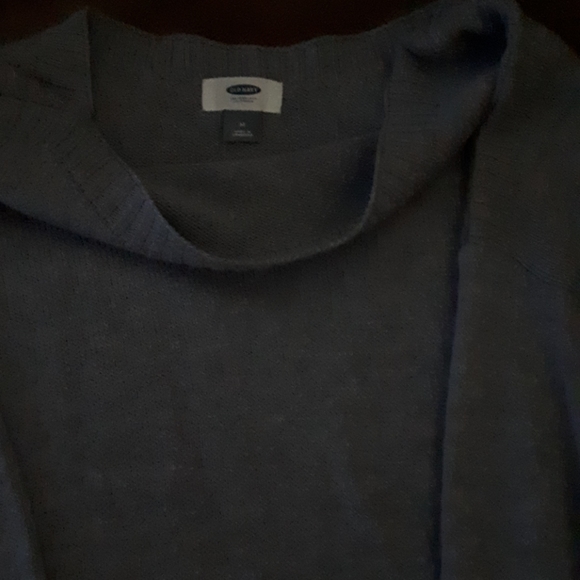 Shirt - Picture 2 of 2